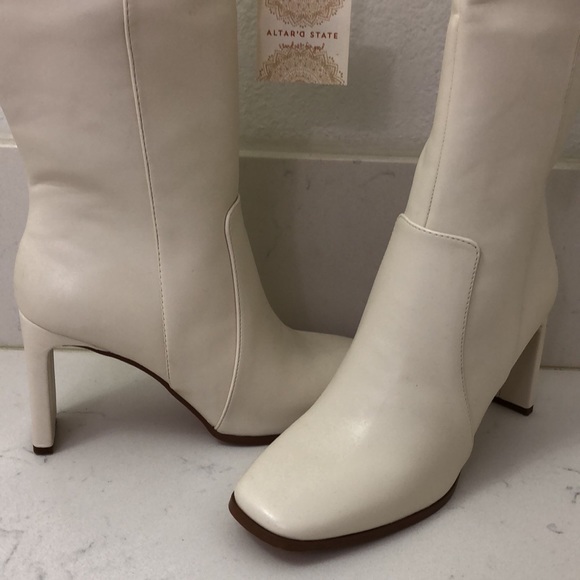 Altar’D State Crème boots - Picture 4 of 9